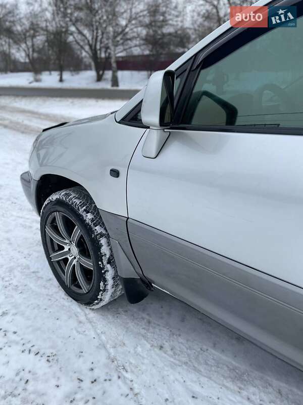 Позашляховик / Кросовер Lexus RX 1999 в Лохвиці фото 3 Позашляховик / Кросовер Lexus RX 1999 в Лохвиці