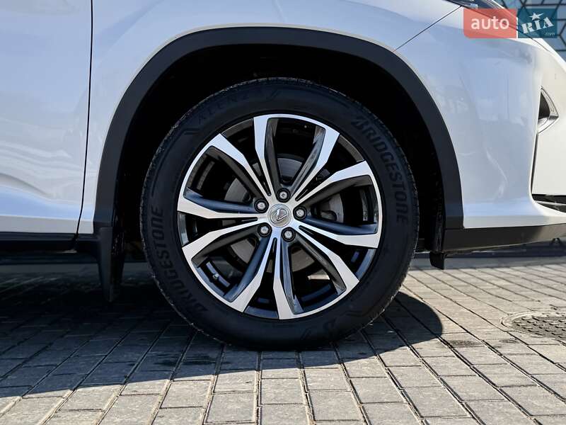Позашляховик / Кросовер Lexus RX 2016 в Одесі фото 35 Позашляховик / Кросовер Lexus RX 2016 в Одесі