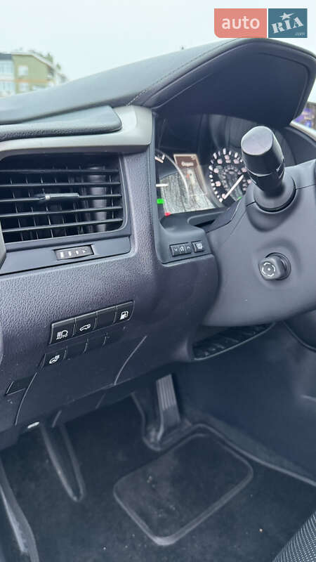 Позашляховик / Кросовер Lexus RX 2017 в Києві