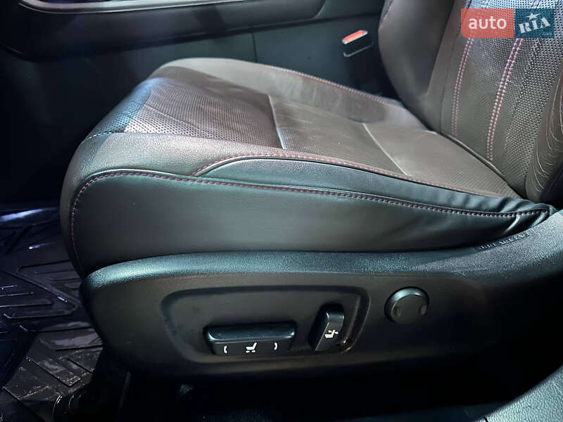 Позашляховик / Кросовер Lexus RX 2016 в Дніпрі фото 18 Позашляховик / Кросовер Lexus RX 2016 в Дніпрі