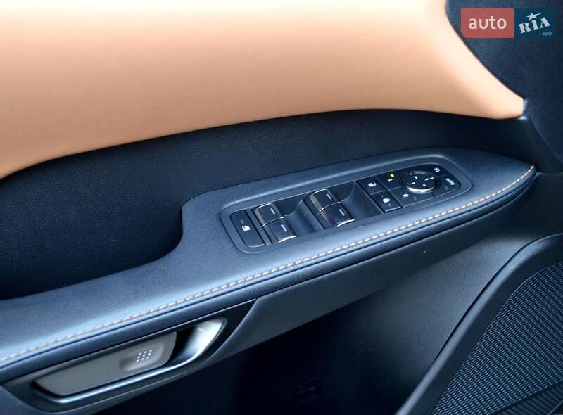 Позашляховик / Кросовер Lexus RX 2023 в Одесі фото 17 Позашляховик / Кросовер Lexus RX 2023 в Одесі