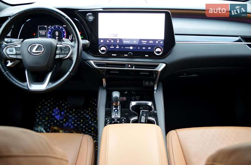 Позашляховик / Кросовер Lexus RX 2023 в Одесі фото 21 Позашляховик / Кросовер Lexus RX 2023 в Одесі