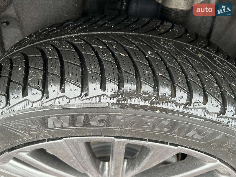 Позашляховик / Кросовер Lexus RX 2024 в Пирятині фото 30 Позашляховик / Кросовер Lexus RX 2024 в Пирятині