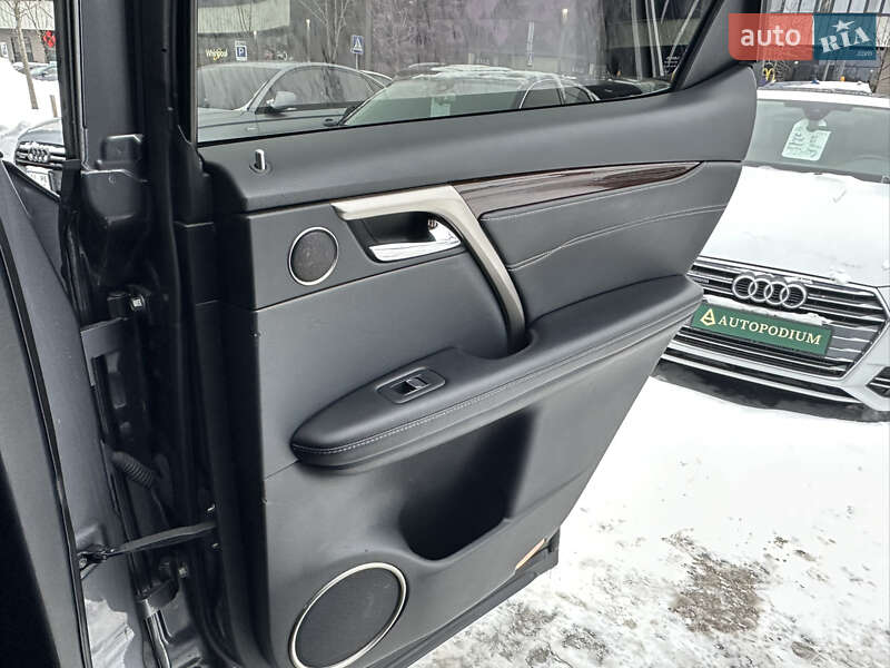 Внедорожник / Кроссовер Lexus RX 2018 в Киеве фото 41 Внедорожник / Кроссовер Lexus RX 2018 в Киеве