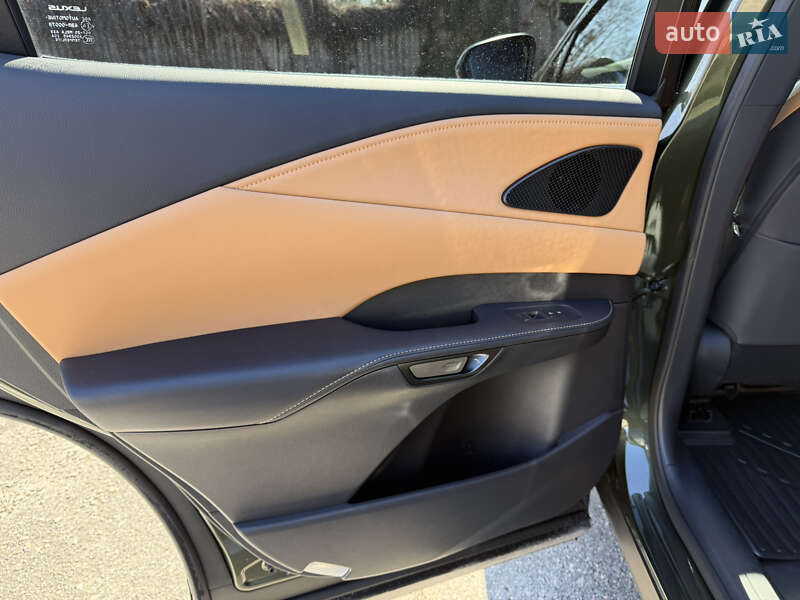 Внедорожник / Кроссовер Lexus RX 2024 в Днепре