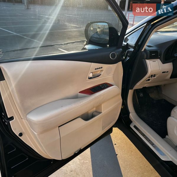Позашляховик / Кросовер Lexus RX 2009 в Києві