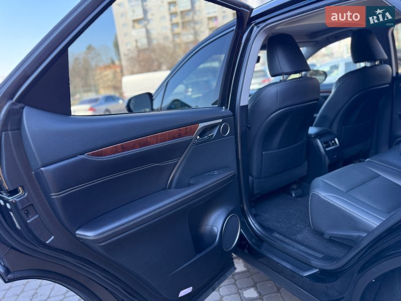 Внедорожник / Кроссовер Lexus RX 2016 в Черновцах