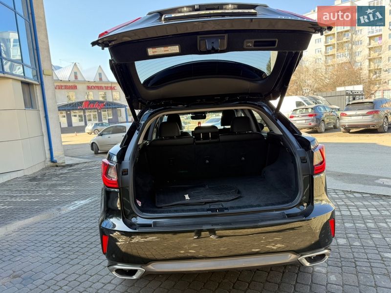 Внедорожник / Кроссовер Lexus RX 2016 в Черновцах