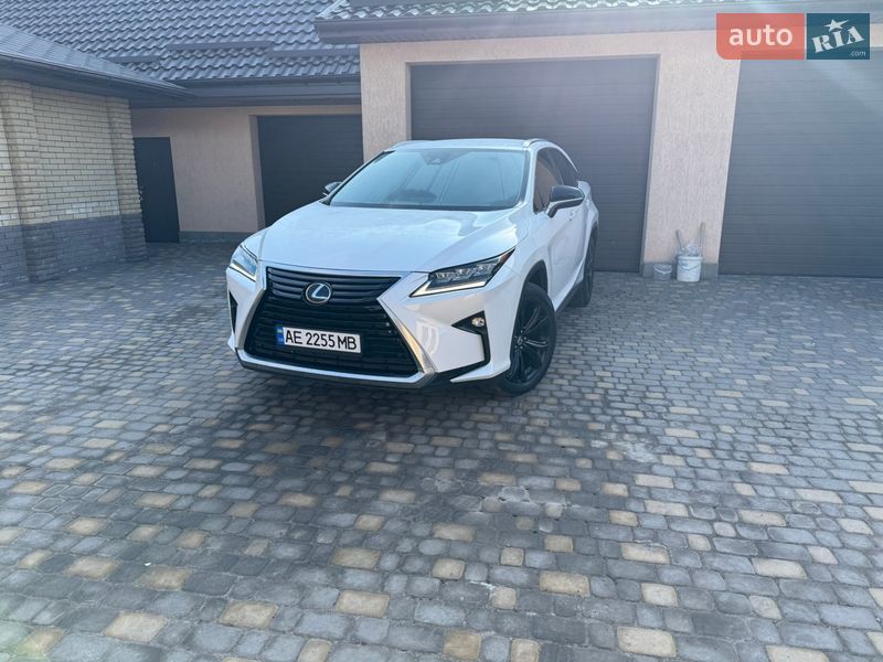 Позашляховик / Кросовер Lexus RX 2018 в Дніпрі
