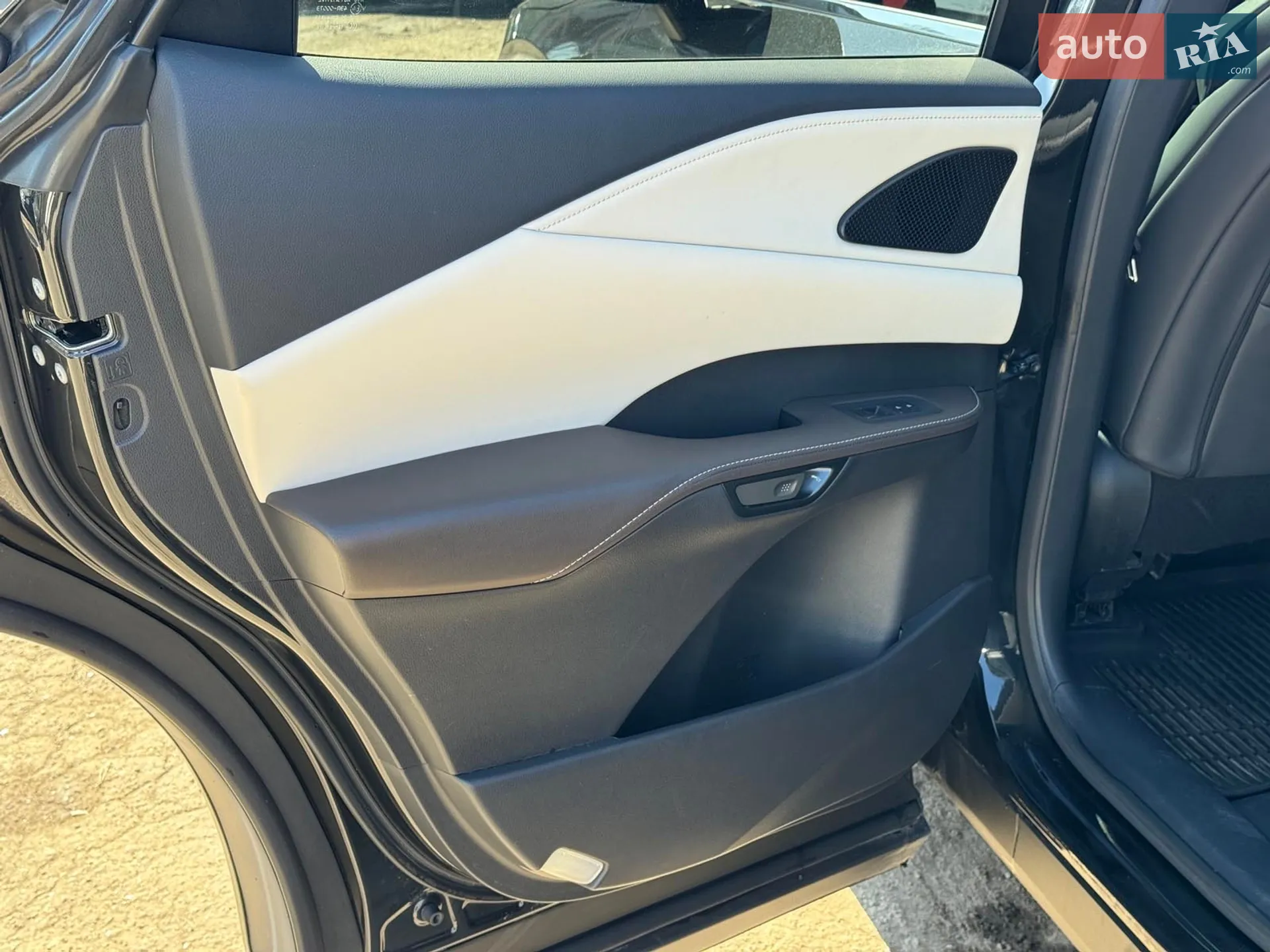 2023 Lexus RX - мініатюра 19