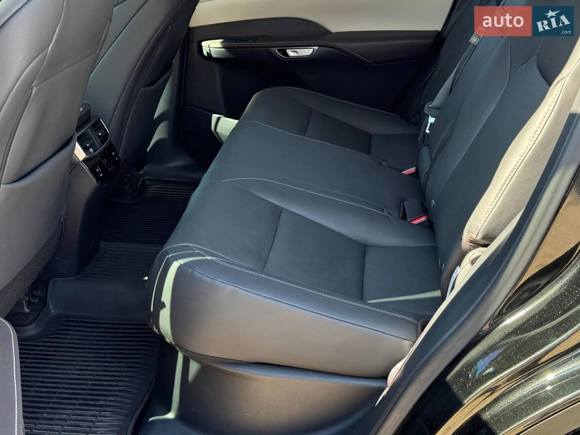 2023 Lexus RX - мініатюра 22