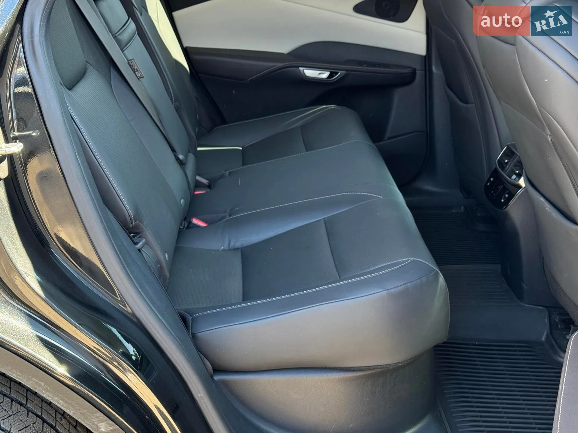 2023 Lexus RX - мініатюра 24
