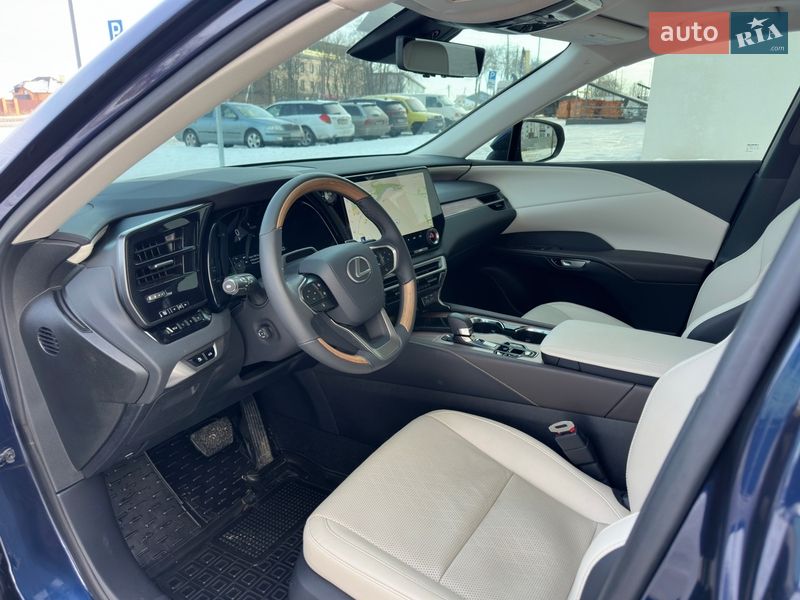 Внедорожник / Кроссовер Lexus RX 2025 в Виннице