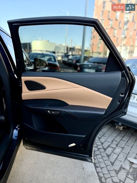 Внедорожник / Кроссовер Lexus RX 2024 в Киеве