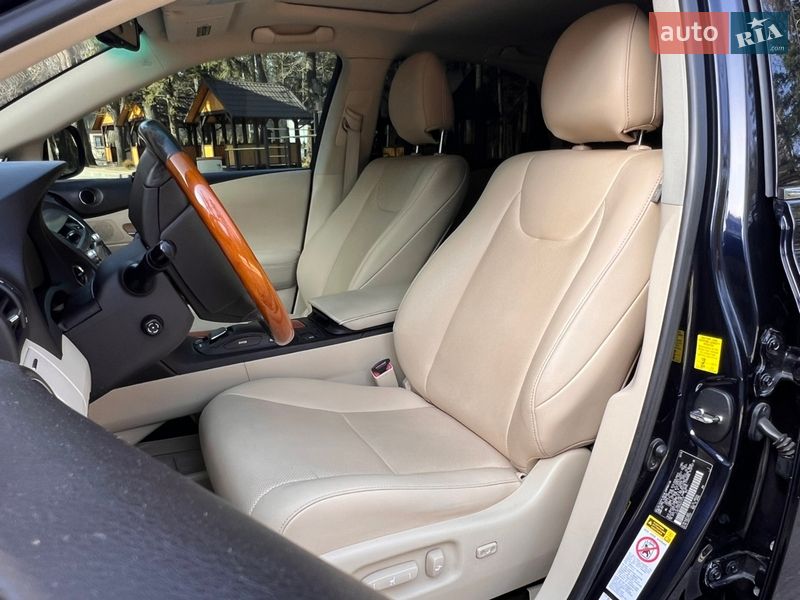 Позашляховик / Кросовер Lexus RX 2010 в Трускавці
