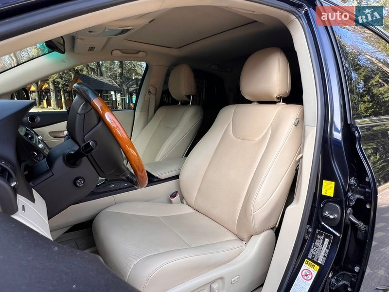 Позашляховик / Кросовер Lexus RX 2010 в Трускавці
