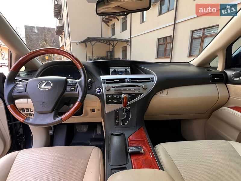 Позашляховик / Кросовер Lexus RX 2010 в Трускавці