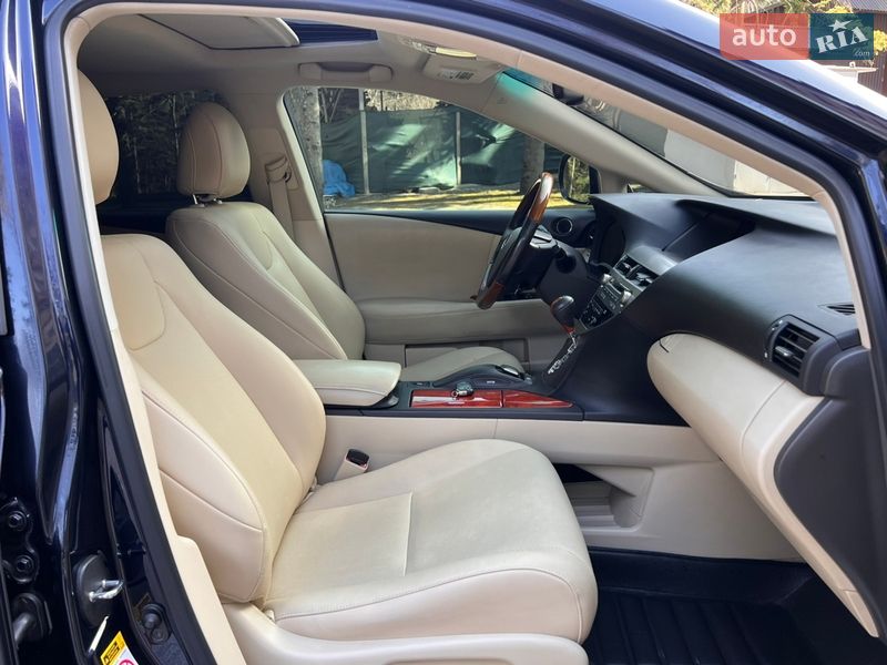 Позашляховик / Кросовер Lexus RX 2010 в Трускавці