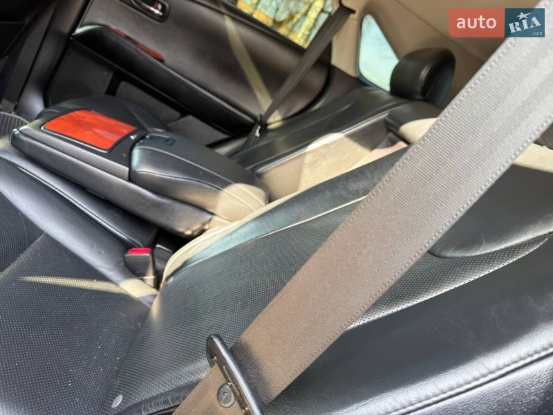 Внедорожник / Кроссовер Lexus RX 2011 в Ахтырке