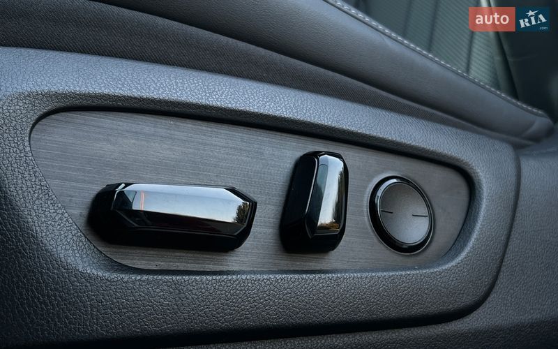 Внедорожник / Кроссовер Lexus RX 2023 в Львове