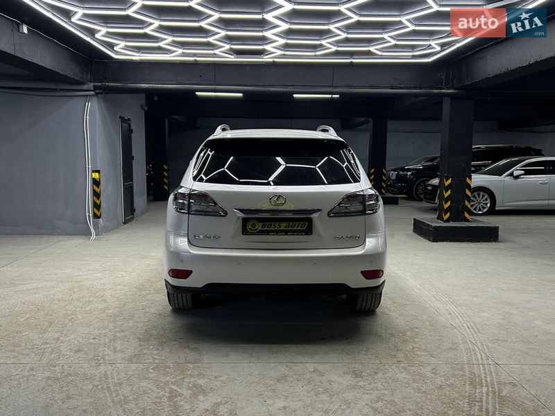 Внедорожник / Кроссовер Lexus RX 2011 в Черновцах