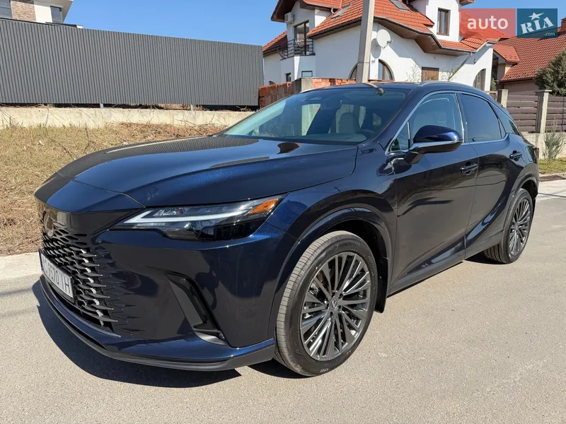 Lexus RX 2023