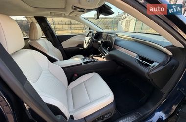 Внедорожник / Кроссовер Lexus RX 2023 в Ужгороде