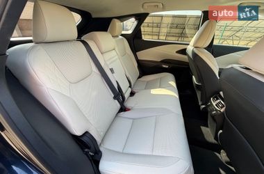Внедорожник / Кроссовер Lexus RX 2023 в Ужгороде