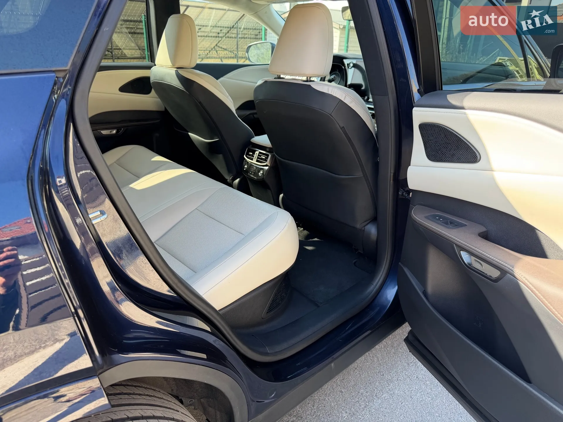 2023 Lexus RX - мініатюра 23