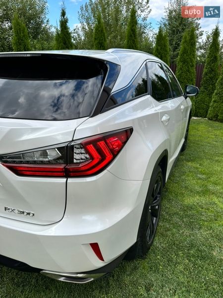 Внедорожник / Кроссовер Lexus RX 2018 в Стрые