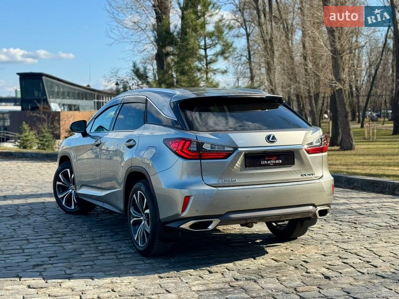 Внедорожник / Кроссовер Lexus RX 2018 в Киеве