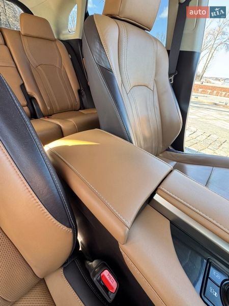 Внедорожник / Кроссовер Lexus RX 2018 в Киеве