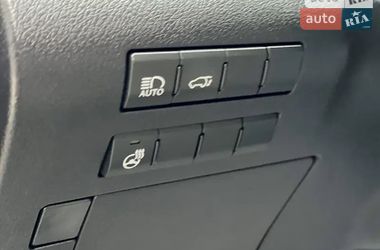 Позашляховик / Кросовер Lexus RX 2018 в Києві