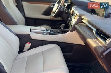 Внедорожник / Кроссовер Lexus RX 2017 в Киеве