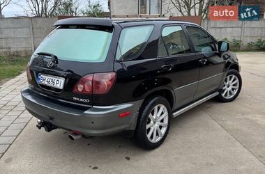 Внедорожник / Кроссовер Lexus RX 1999 в Белгороде-Днестровском
