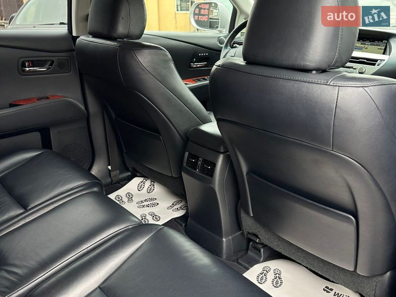 Позашляховик / Кросовер Lexus RX 2010 в Смілі