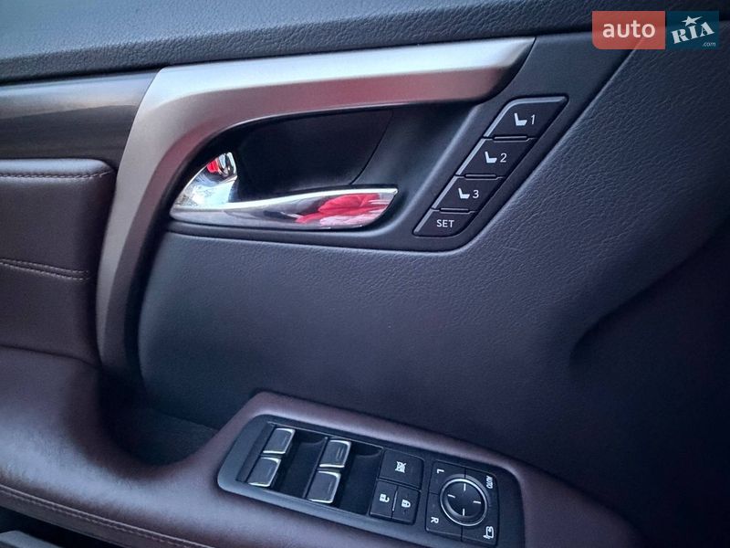 Внедорожник / Кроссовер Lexus RX 2017 в Киеве фото 8 Внедорожник / Кроссовер Lexus RX 2017 в Киеве