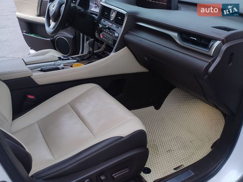 Позашляховик / Кросовер Lexus RX 2019 в Мерефа фото 4 Позашляховик / Кросовер Lexus RX 2019 в Мерефа