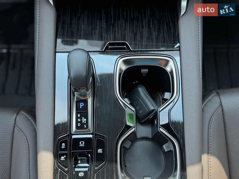 Внедорожник / Кроссовер Lexus RX 2024 в Киеве