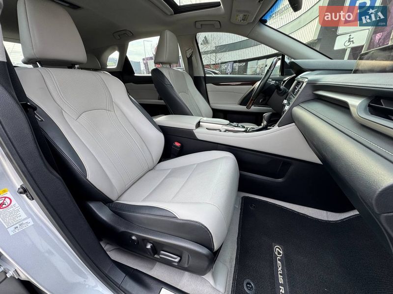Внедорожник / Кроссовер Lexus RX 2016 в Киеве