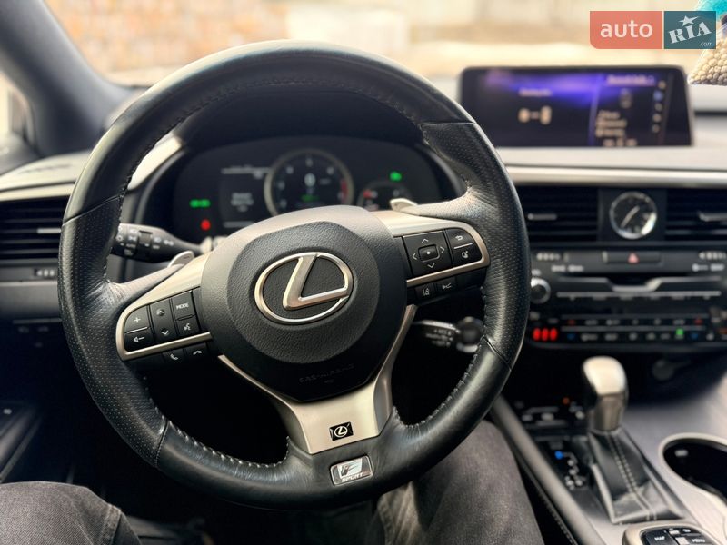 Позашляховик / Кросовер Lexus RX 2017 в Львові