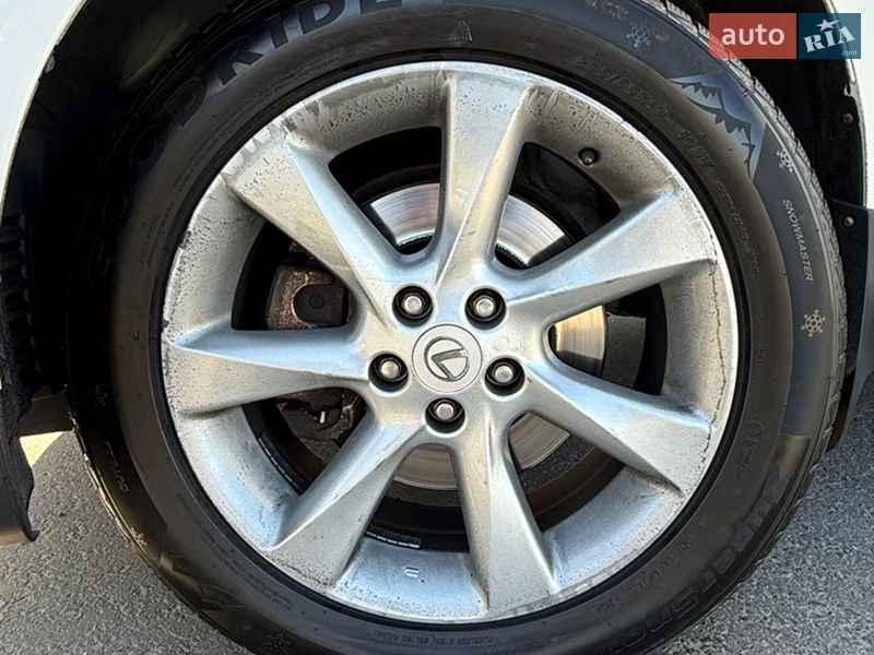 Позашляховик / Кросовер Lexus RX 2010 в Чернігові