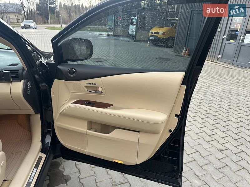 Позашляховик / Кросовер Lexus RX 2013 в Києві