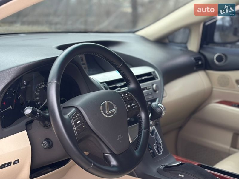 Внедорожник / Кроссовер Lexus RX 2009 в Киеве