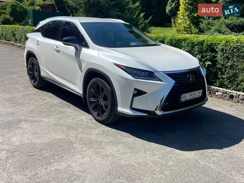 Внедорожник / Кроссовер Lexus RX 2018 в Тернополе