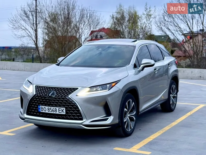 Lexus RX 2021