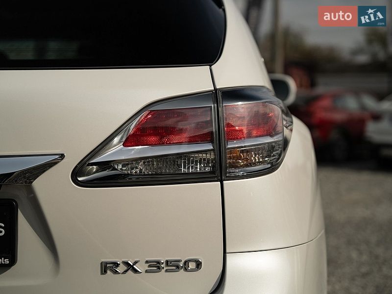 Внедорожник / Кроссовер Lexus RX 2015 в Черновцах