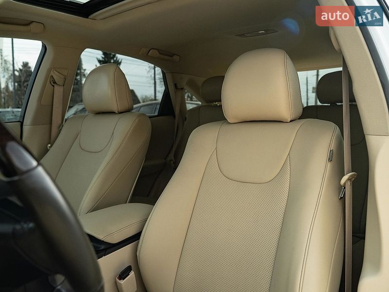 Внедорожник / Кроссовер Lexus RX 2015 в Черновцах