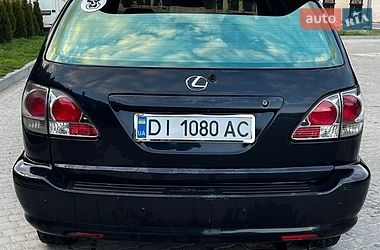 Внедорожник / Кроссовер Lexus RX 2002 в Яремче
