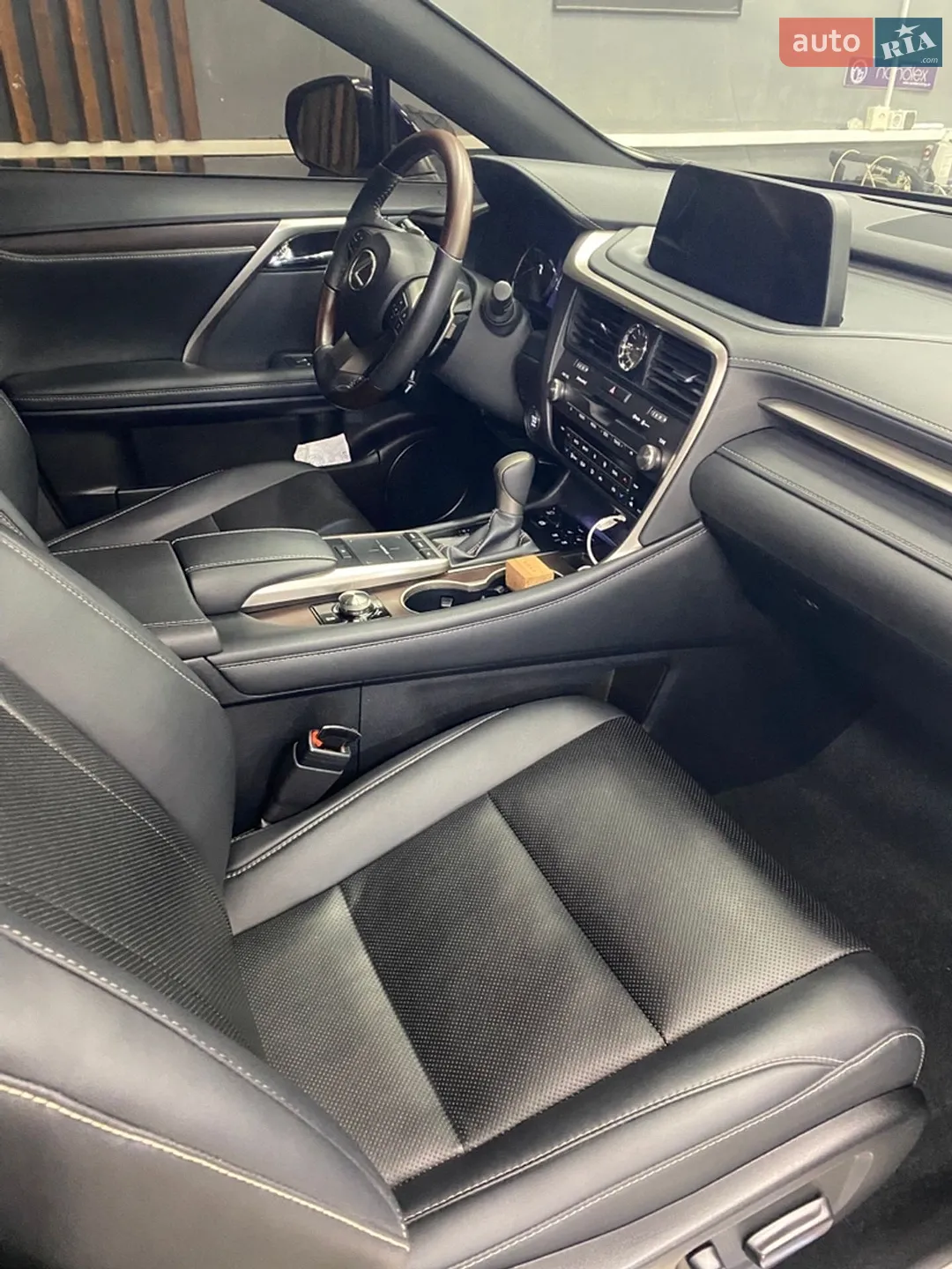 2022 Lexus RX - мініатюра 18